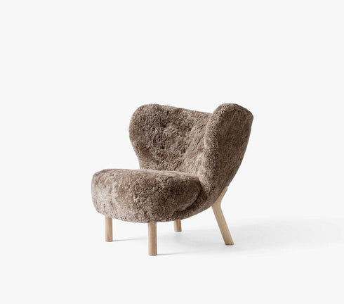 Little Petra Lounge Chair and Pouf